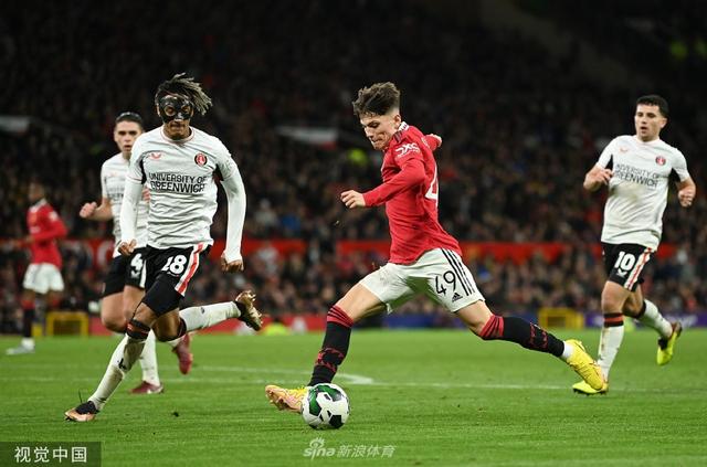 滑冰运动员 滑冰运动员