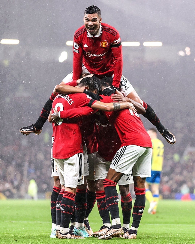 座谈会的背 座谈会的背